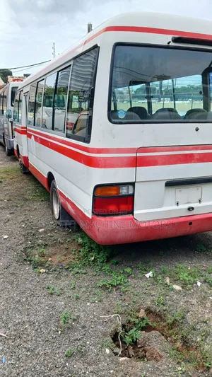 Toyota Coaster 1998