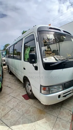 Toyota Coaster 2004 White