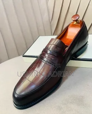 Viatu Brand: ClarksSize: 39–46