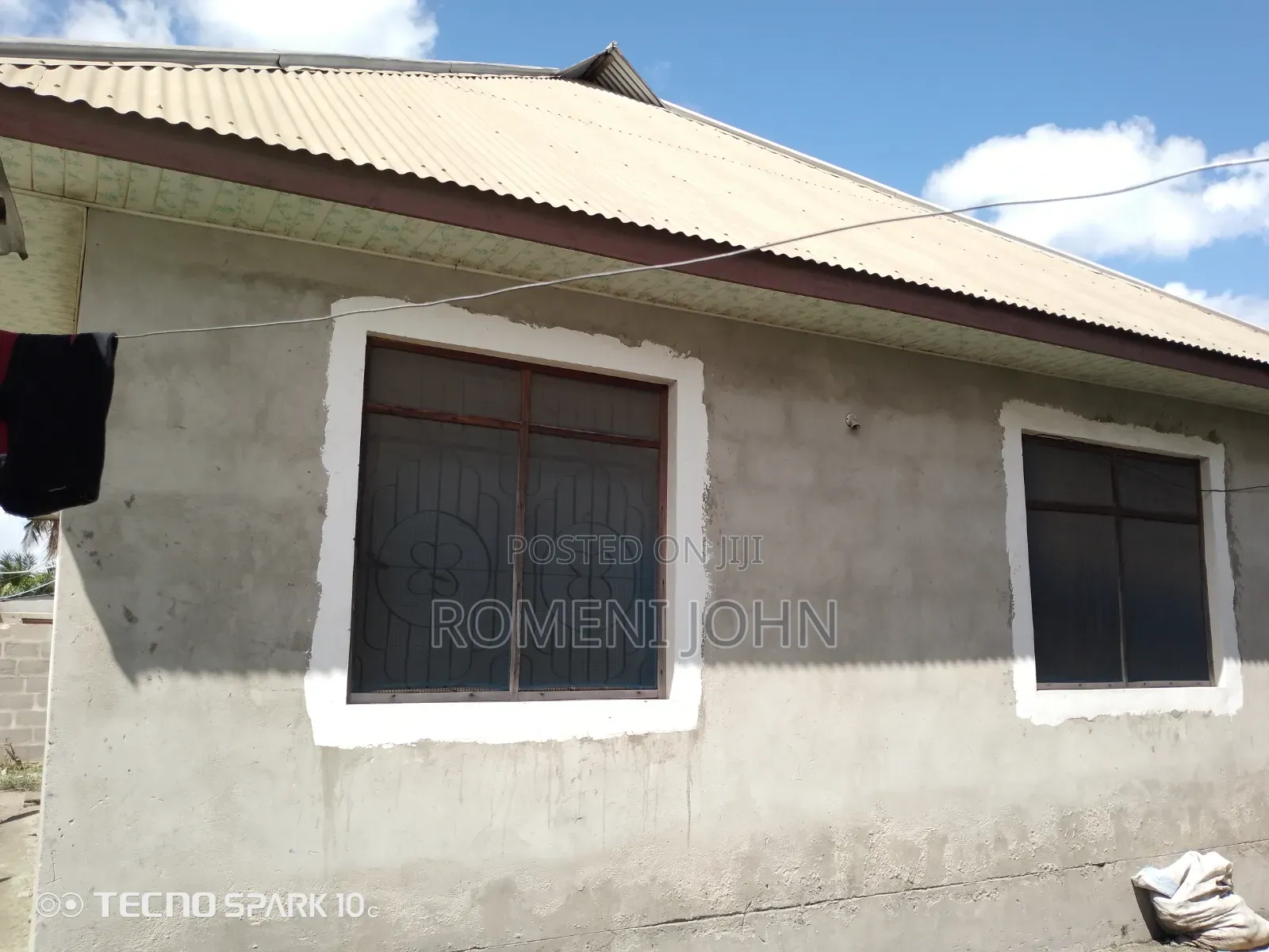 3bdrm House in Tanzania Daresalaam, Ukonga for sale