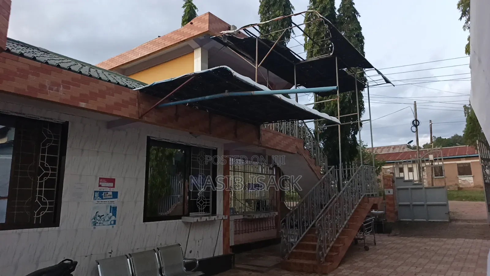 Furnished 12bdrm Townhouse/Terrace in Mecco for sale