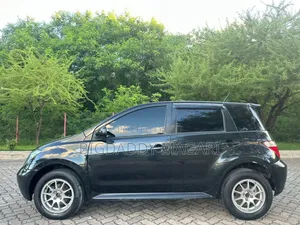 Toyota IST 2005 Black