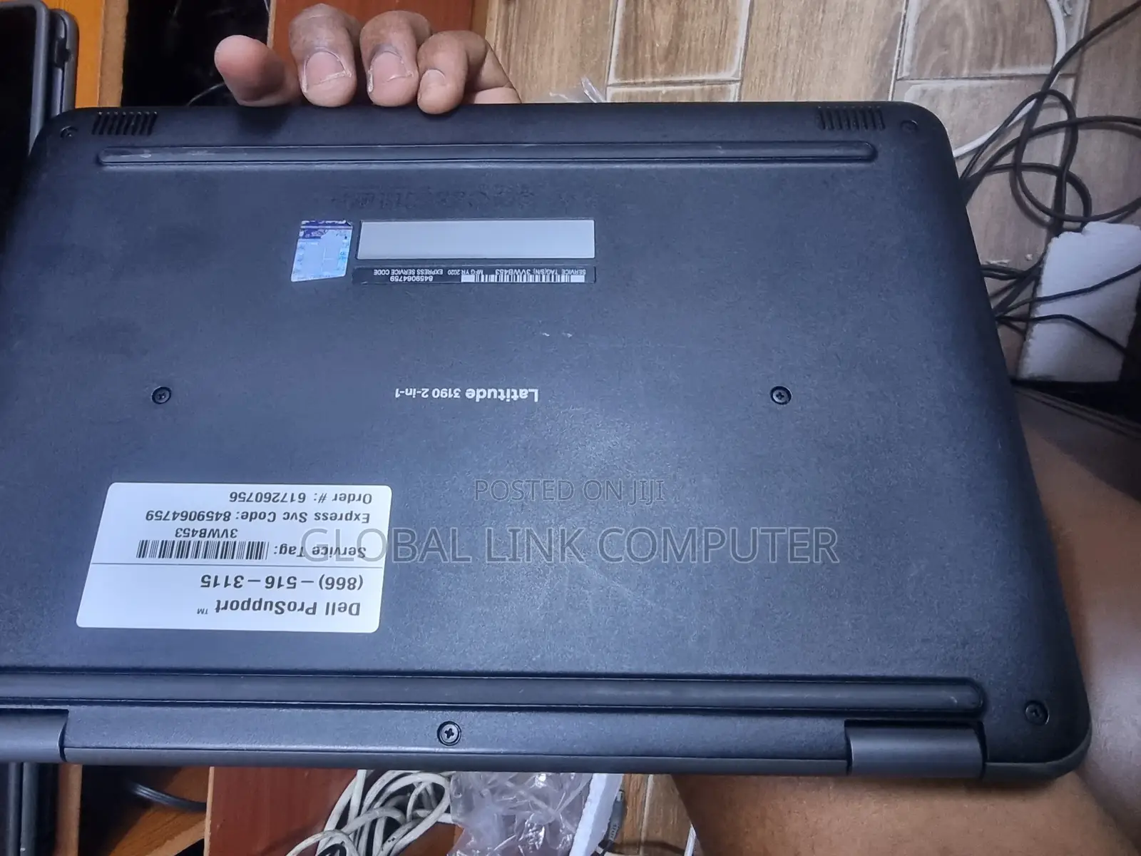 New Laptop Dell Latitude 3189 4GB Intel SSD 128GB