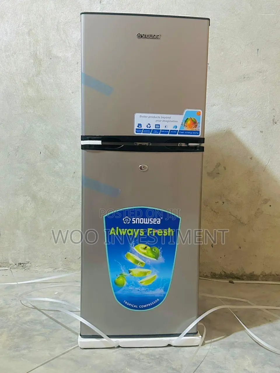*Snowsea 118l Fridge* *Bei:395,000* Model :Bcd80 *Snowsea Fridge 140l