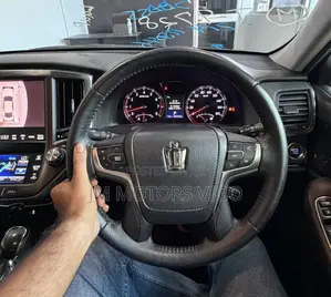Toyota Crown 2015 Black