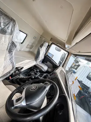Brand New Faw Jh6 390hp 6x4 Prime Mover Truck Head