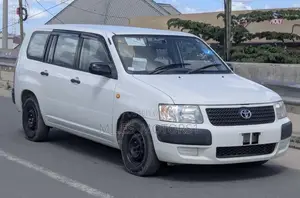 Toyota Succeed 2005 White