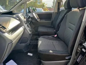 Toyota Noah 2008 Black