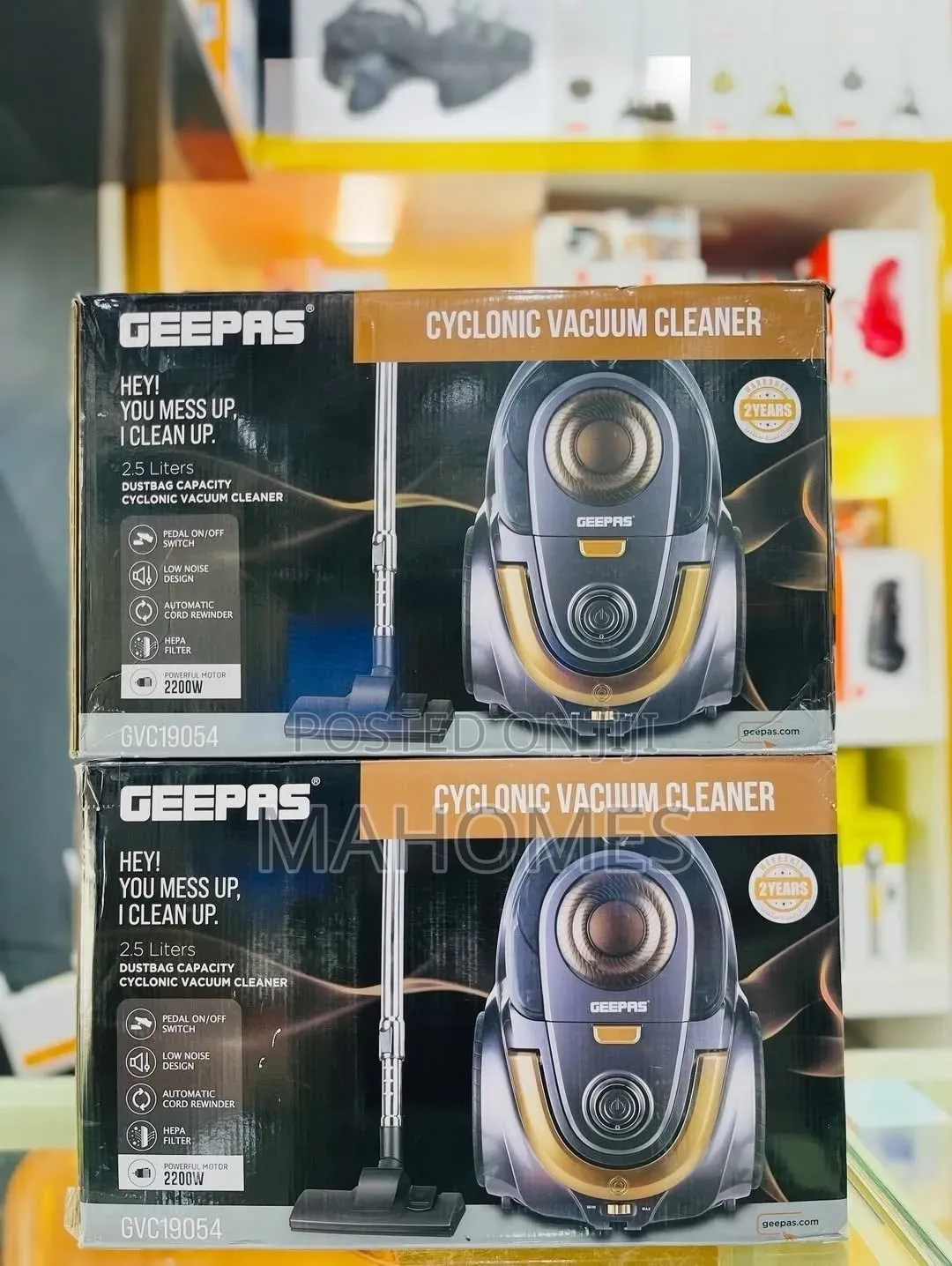 Gvc19054) Geepas Cyclonic Vacuum Cleaner