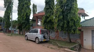 Furnished 12bdrm House in Mecco for sale