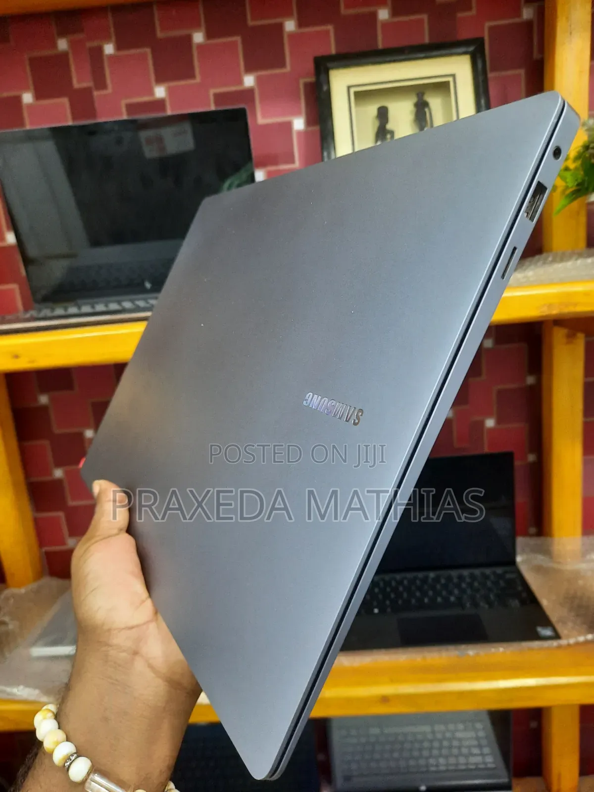 Laptop Samsung Galaxy Book4 Ultra 32GB Intel Core Ultra 7 SSD 1T