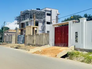 Kiwanja Kinauzwa Ilemela - Airport Jirani Na Malaika Beach