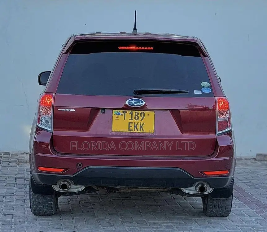 Subaru Forester 2011 Red
