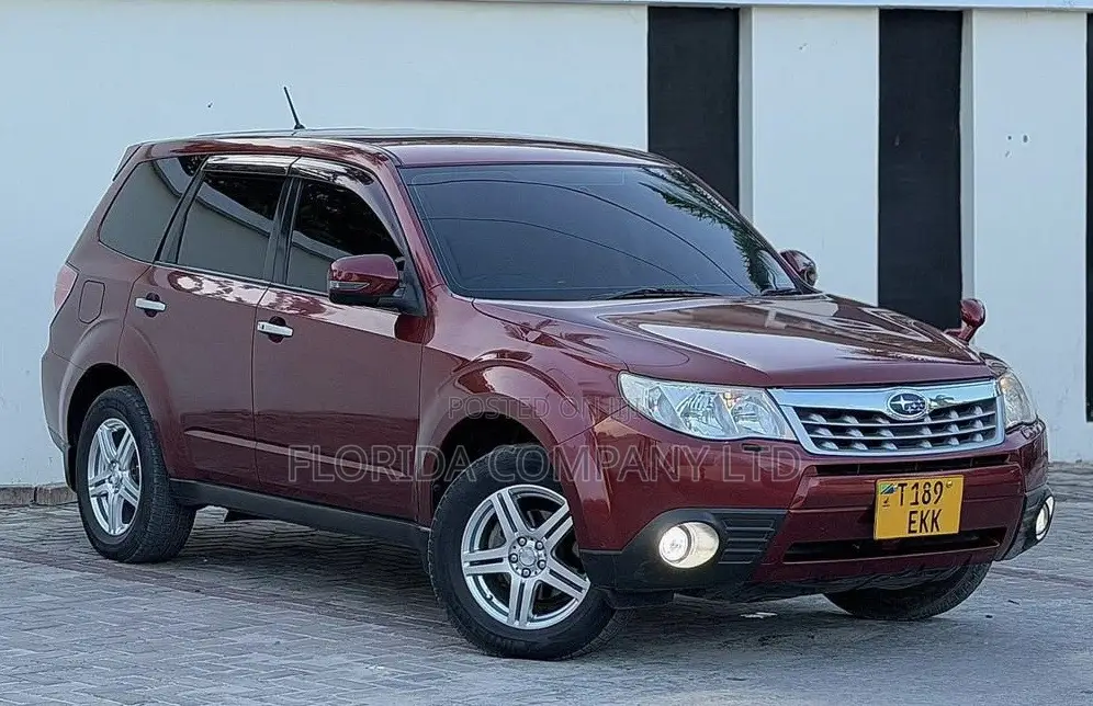 Subaru Forester 2011 Red