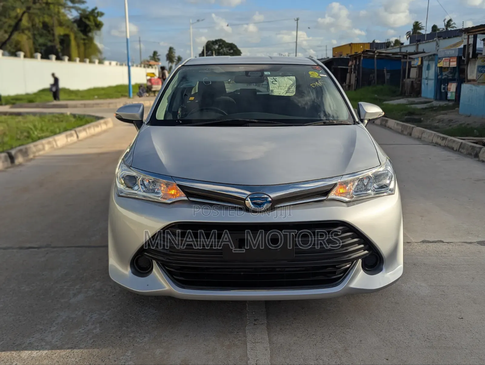 Toyota Axio 1.5 Hybrid G 2WD 2016 Silver