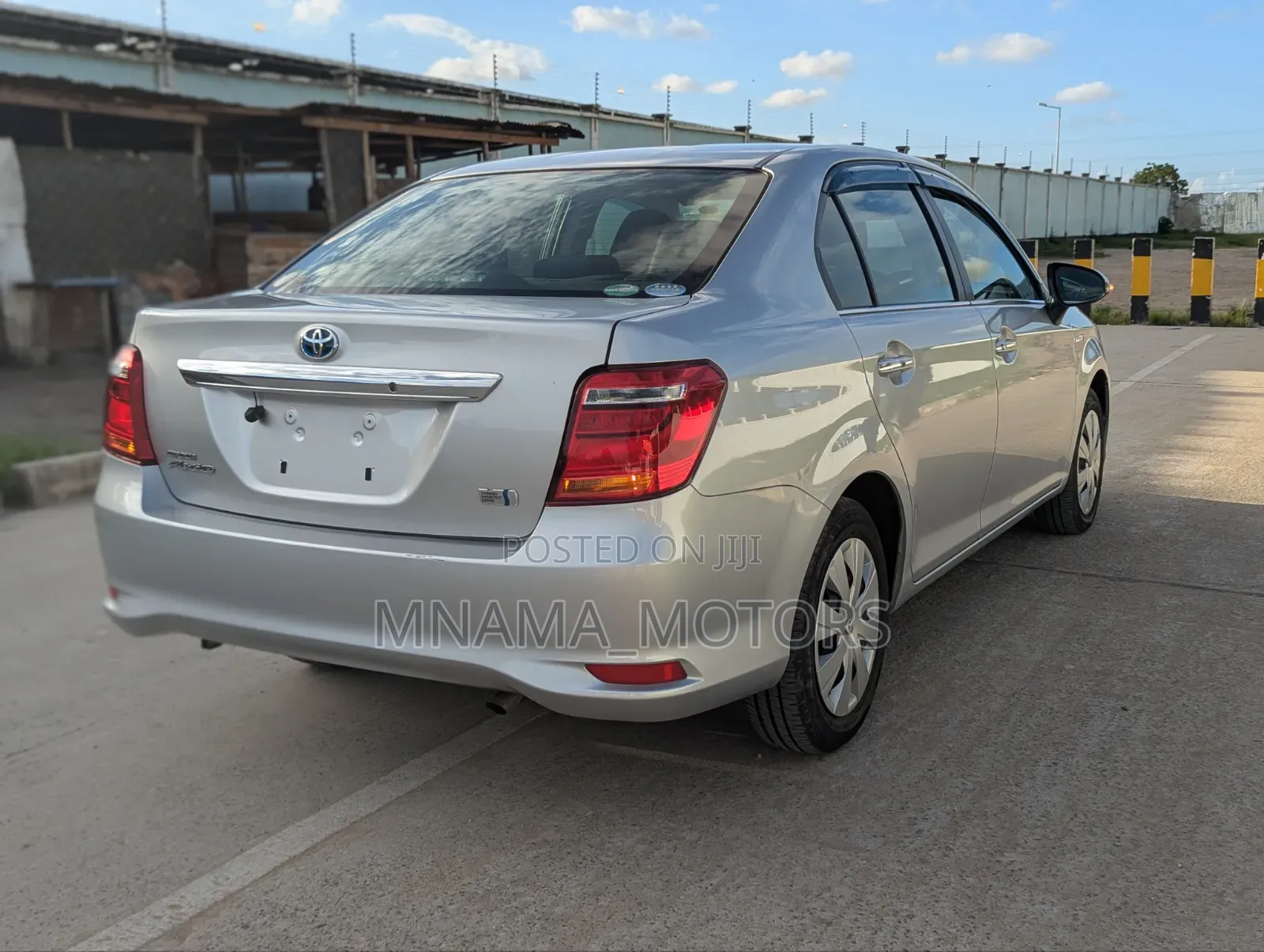 Toyota Axio 1.5 Hybrid G 2WD 2016 Silver