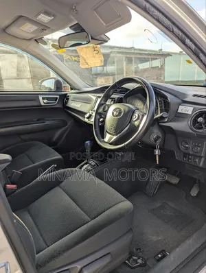 Toyota Axio 1.5 Hybrid G 2WD 2016 Silver