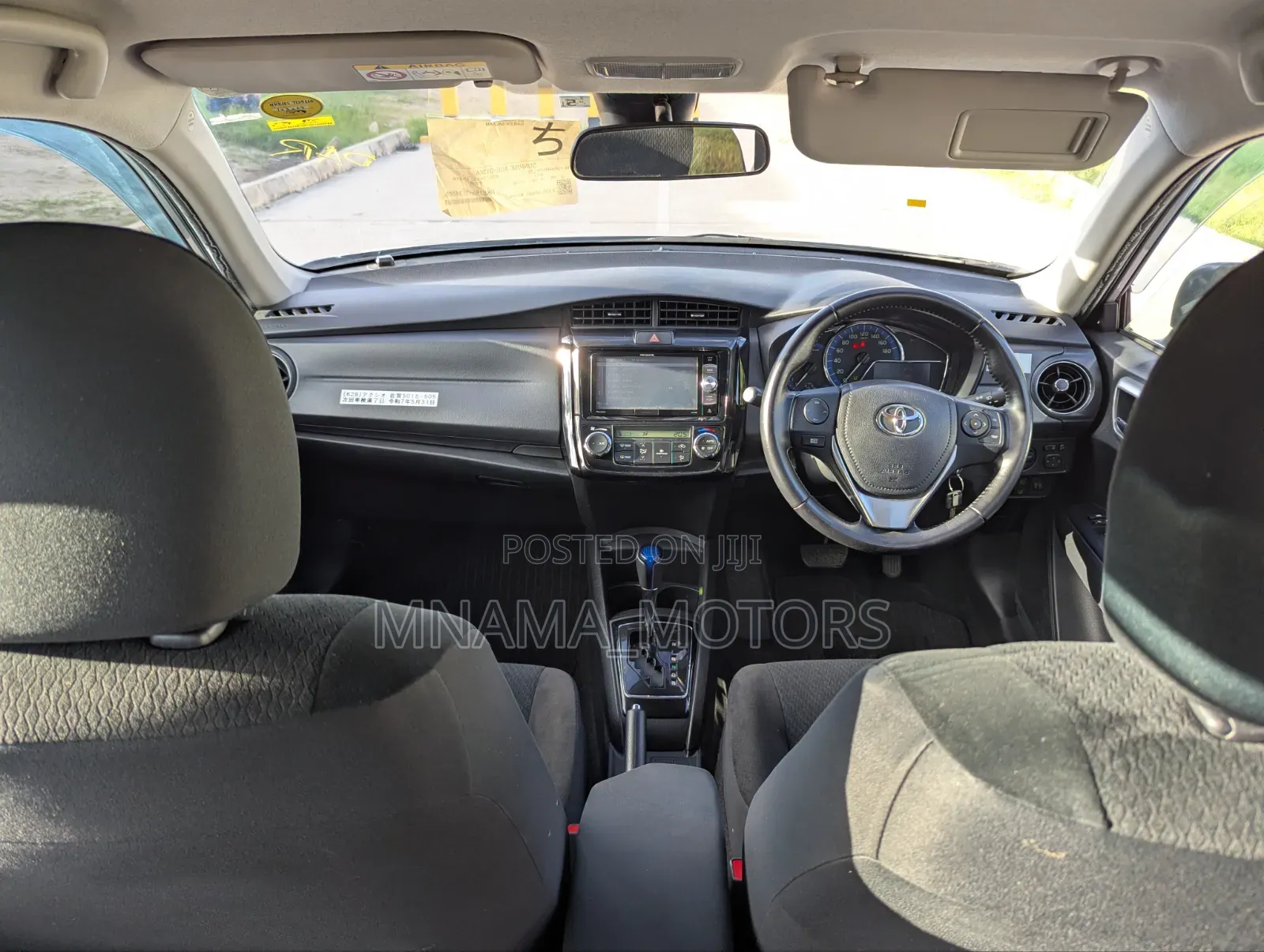 Toyota Axio 1.5 Hybrid G 2WD 2016 Silver