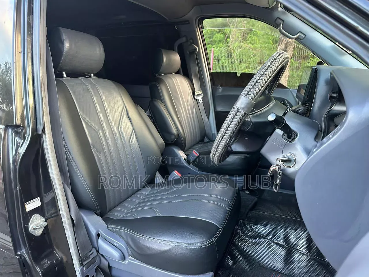 Toyota Noah 2001 Black