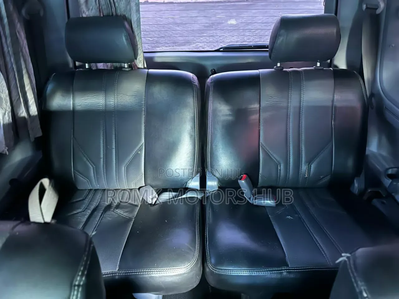 Toyota Noah 2001 Black