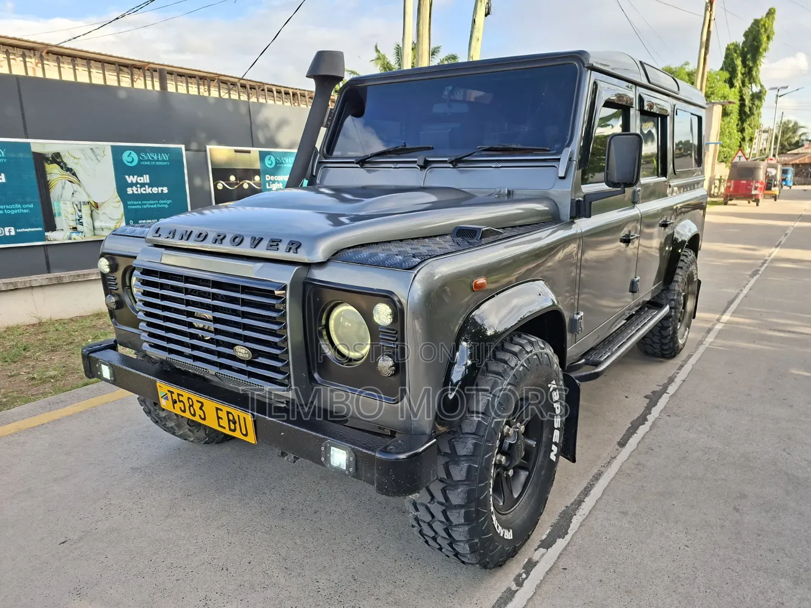 Land Rover Defender 2012 Gray