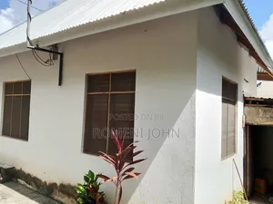 4bdrm House in Tanzania Daresalaam, Ukonga for sale