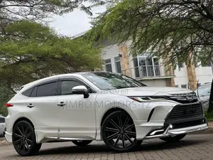 Toyota Harrier 2020 White