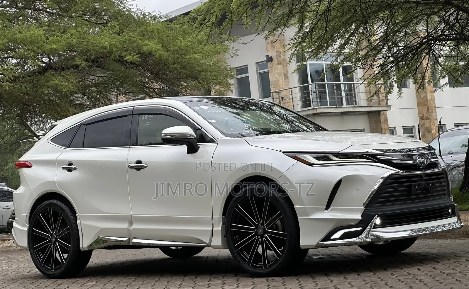 Toyota Harrier 2020 White