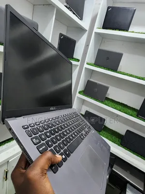 Laptop Asus Zenbook 14 UX434 8GB Intel Core i5 SSD 256GB