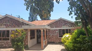 Furnished 3bdrm House in Mkolani for sale