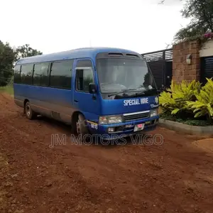 Toyota Coaster 2000 Blue