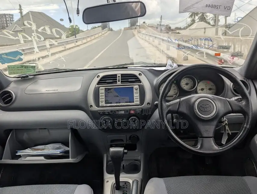 Toyota RAV4 Automatic 2003 Gold