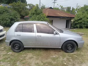 Toyota Starlet 2006 Silver