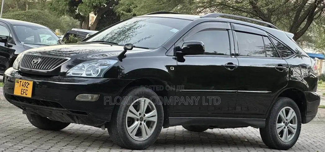 Toyota Harrier 2005 Black