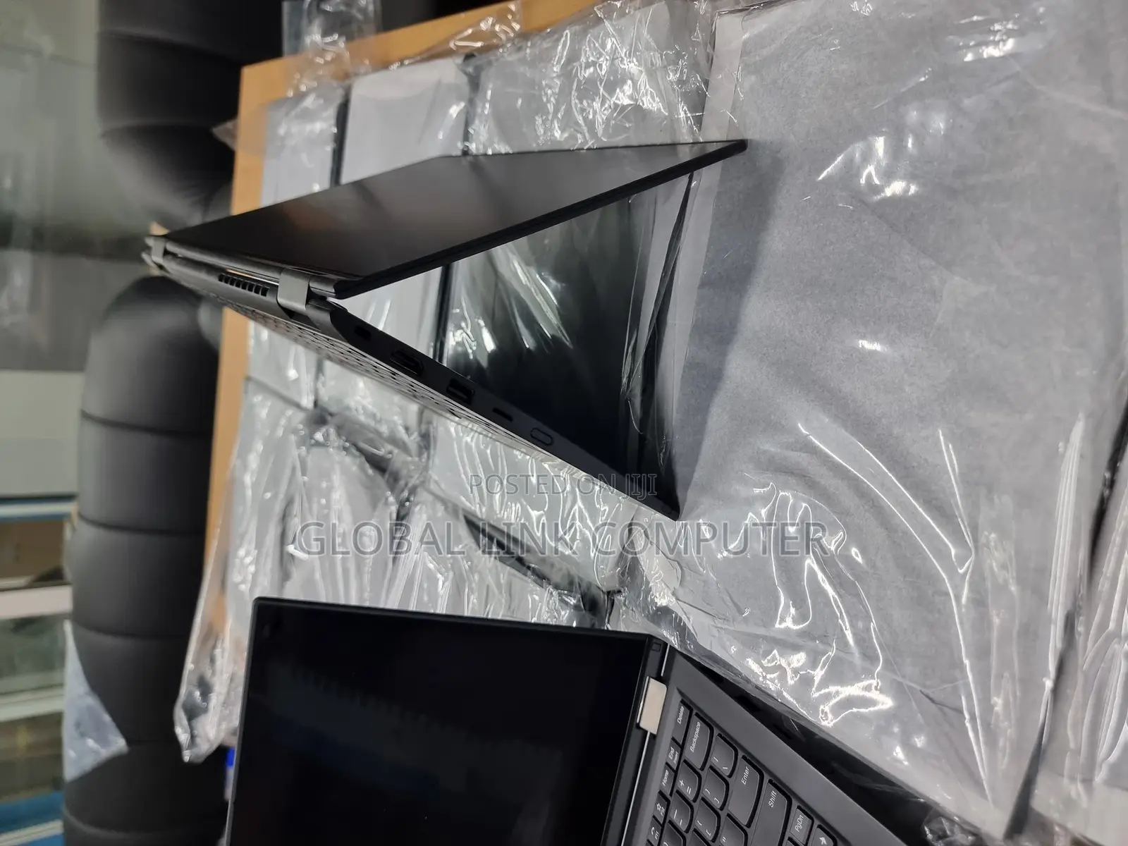 Laptop Lenovo ThinkPad x13 Yoga 16GB Intel Core i5 SSD 256GB