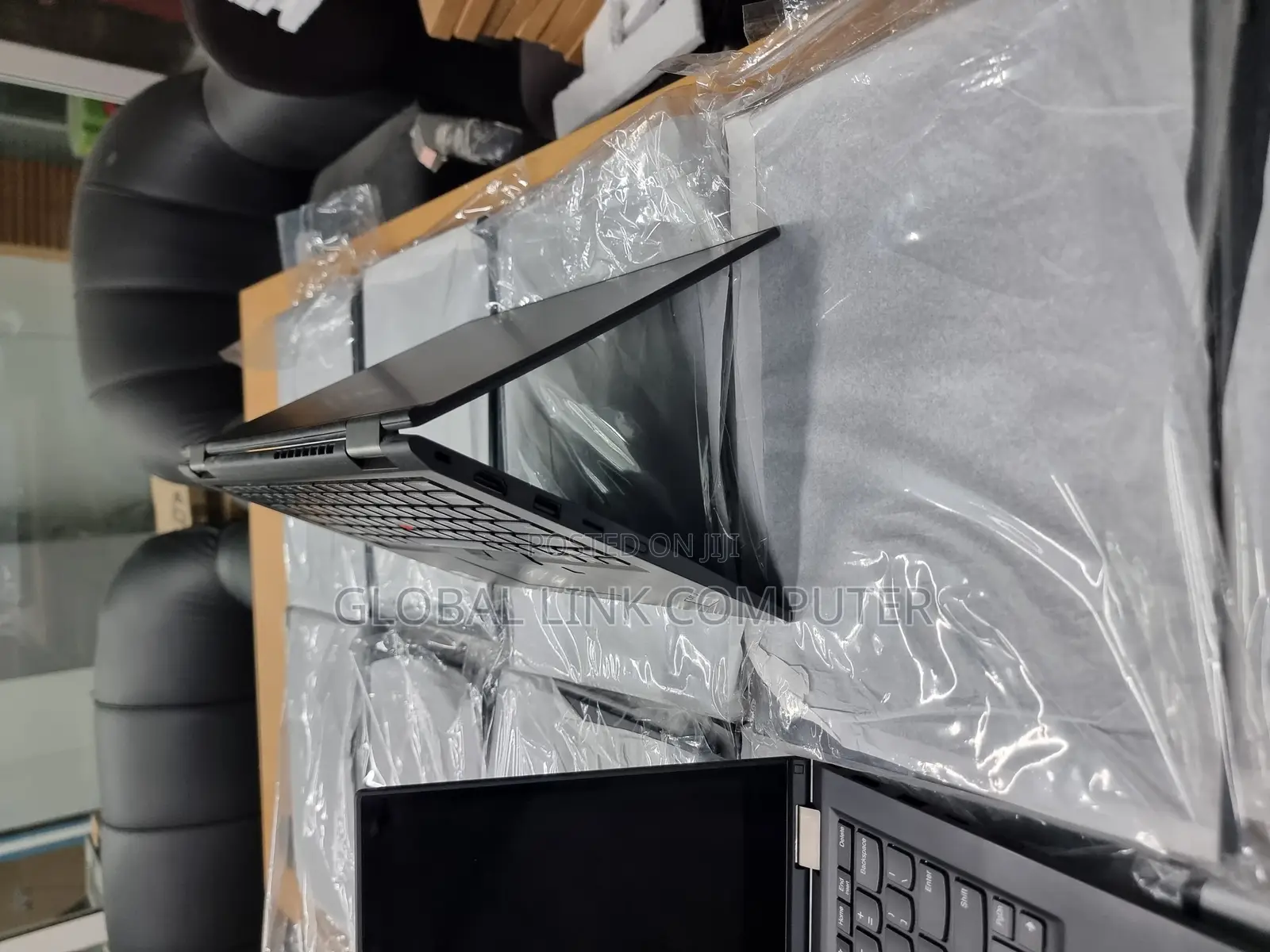 Laptop Lenovo ThinkPad x13 Yoga 16GB Intel Core i5 SSD 256GB