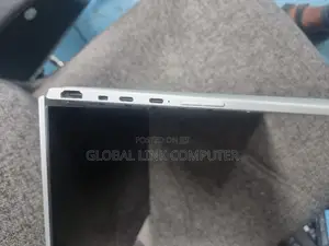New Laptop HP EliteBook 830 G9 16GB Intel Core i5 SSD 512GB