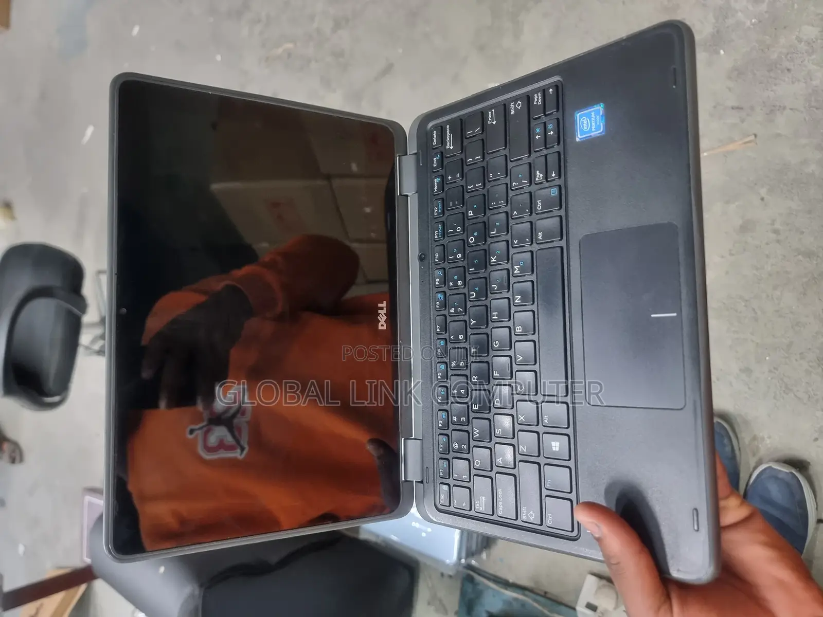 Laptop Dell Latitude 3189 4GB Intel Pentium SSD 128GB