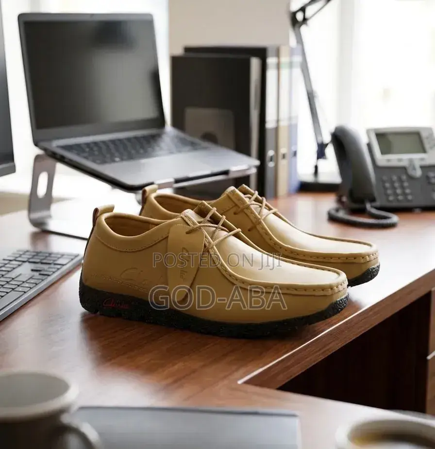 Original Leather//Clarks Shoes Fashion