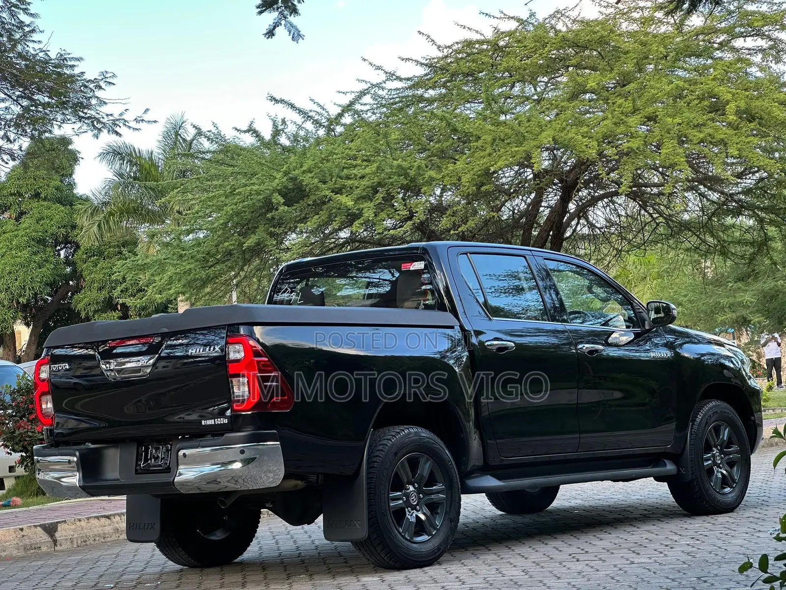 Toyota Hilux 2023 Black