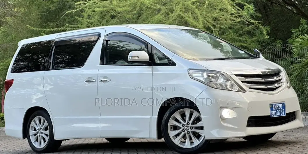 Toyota Alphard 2009 White