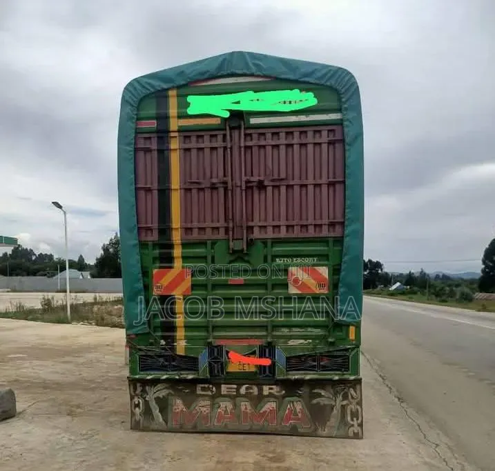 Mitsubishi Fuso Tandamu Engine 16 1991 Blue