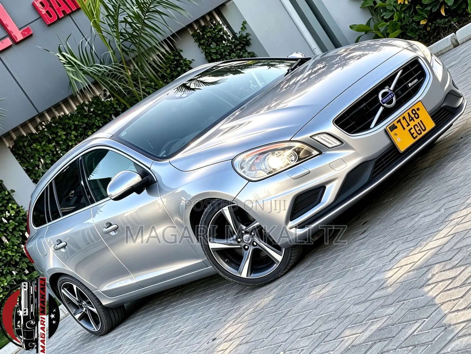 Volvo V60 2012 Gray