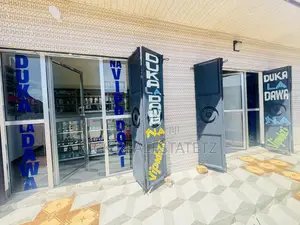 Duka La Dawa Linauzwa Buswelu