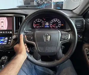 Toyota Crown 2014 Black