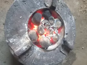 Naweza Kufanya Kazi Vizuri Na Ni McHapa Kazi
