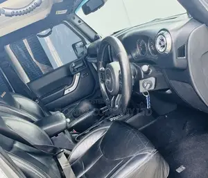 Jeep Wrangler 2013 Silver