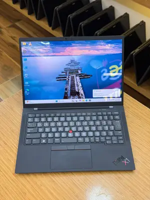 Laptop Lenovo ThinkPad X1 Carbon 16GB Intel Core i7 SSD 512GB