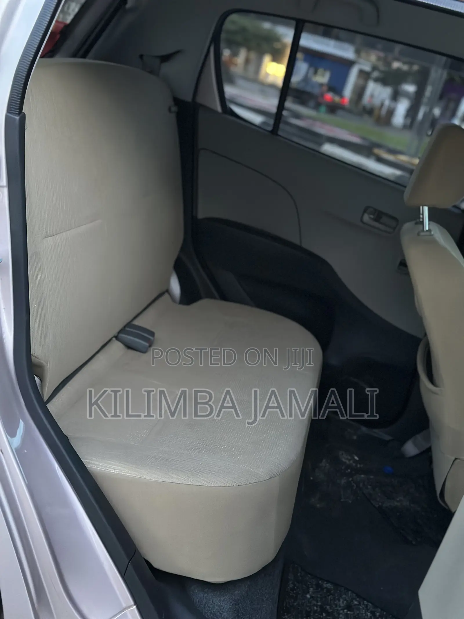 Daihatsu Mira 2011 Gold