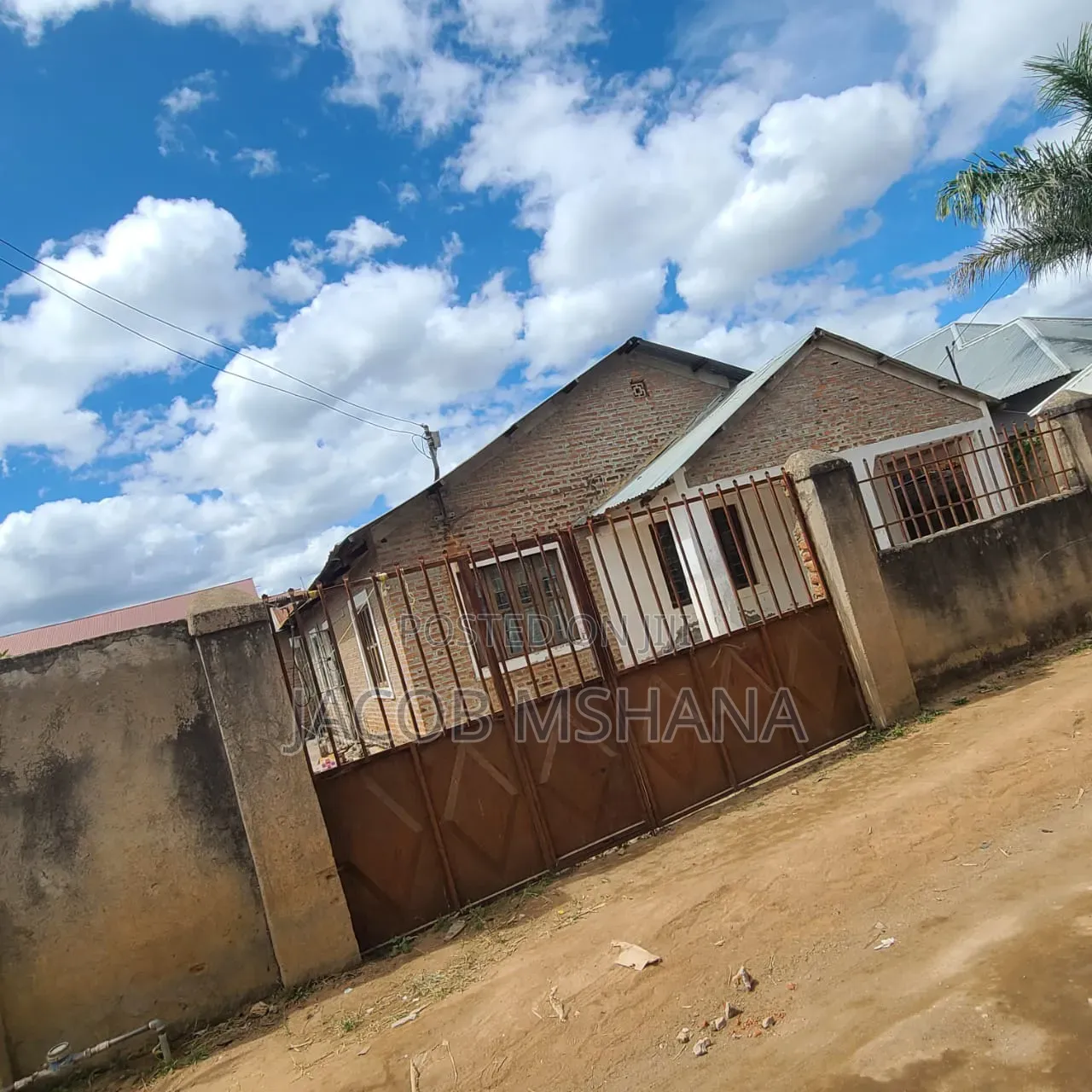 4bdrm House in Shayo Street, Iringa Municipal for sale